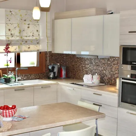 Apartament Suiteviewporos Galatás