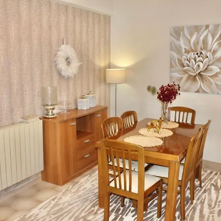 Suiteviewporos Apartament *